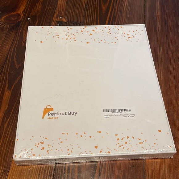 ☀️ Wedding Planner with Gift Box - Picture 2 of 7